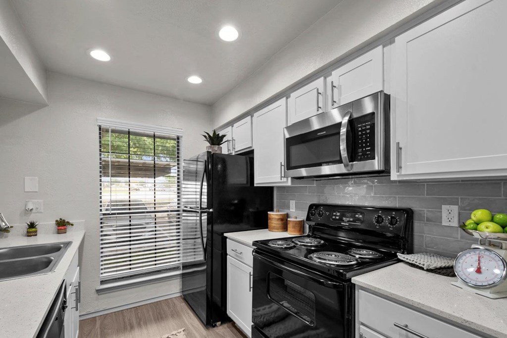The Camilla Apartments in Mesquite, Texas Model Kitchen