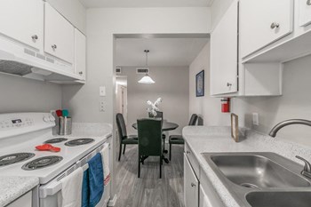 The Courtland Model Kitchen The Courtland Model Kitchen - Photo Gallery 2