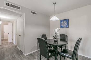 The Courtland Model Dining Area The Courtland Model Dining Area - Photo Gallery 3