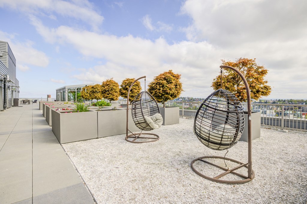 The Danforth Apartments Rooftop Lounge with Chairs