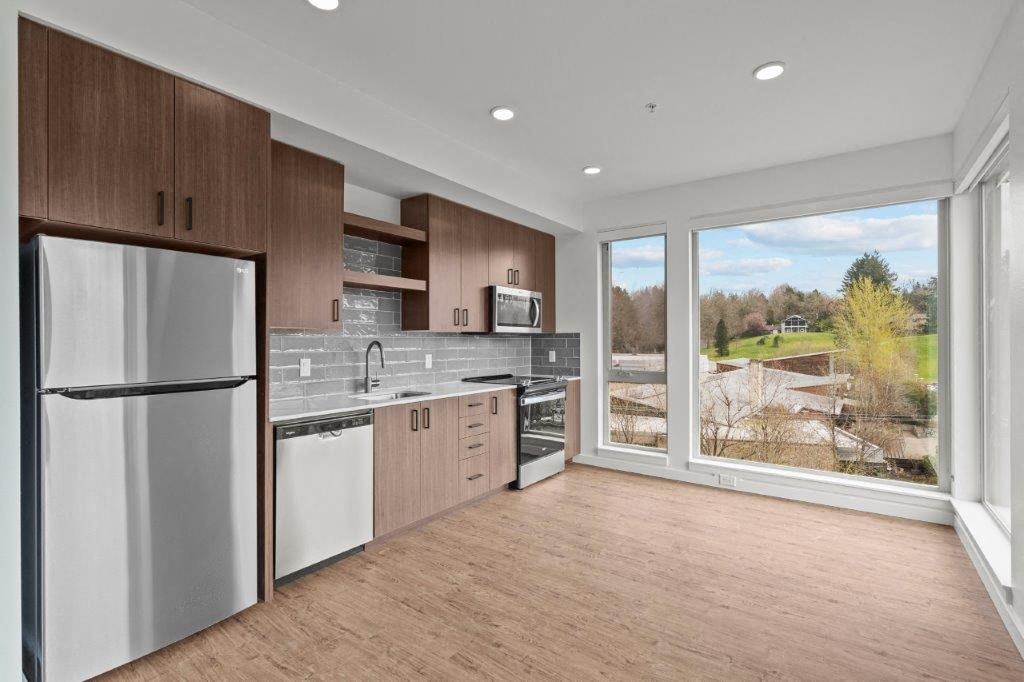 Kitchen with windows