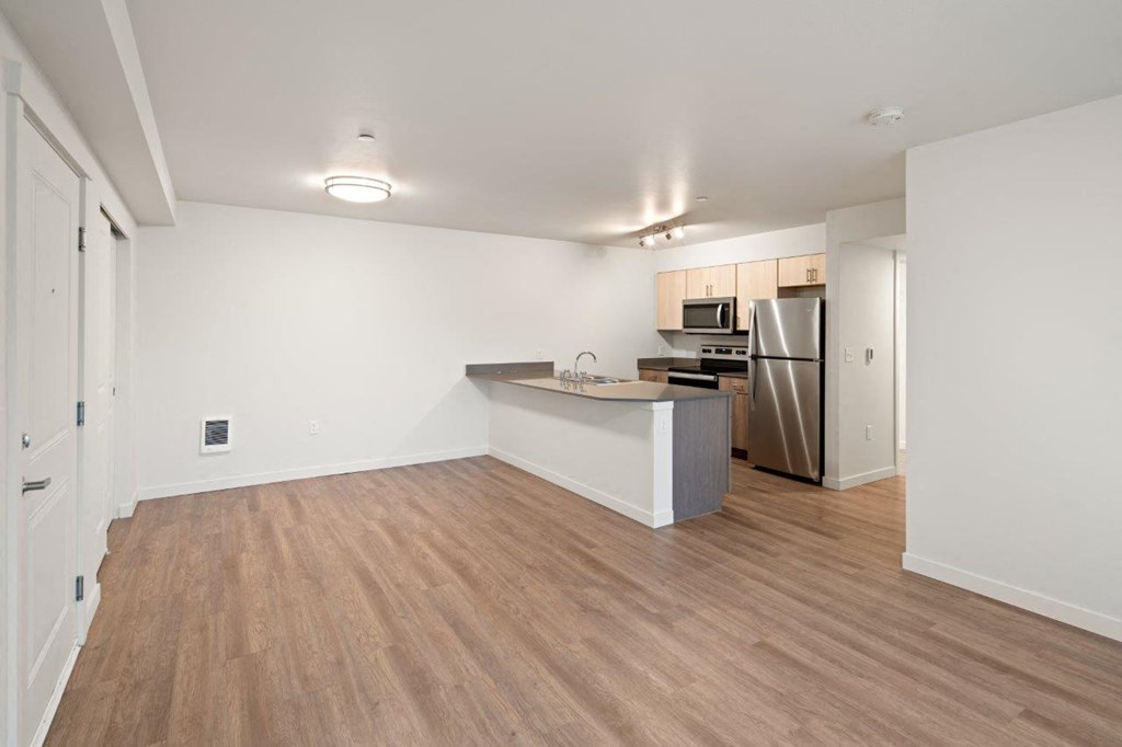 The Goat at Broadmoor in Pasco, Washington Living Room and Kitchen