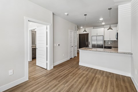 8801 Old Hickory Trail 1-2 Beds Apartment for Rent