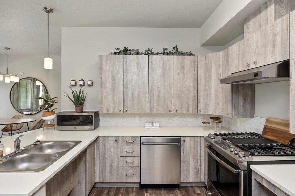 The Lakes at Eagle Kitchen with Dishwasher