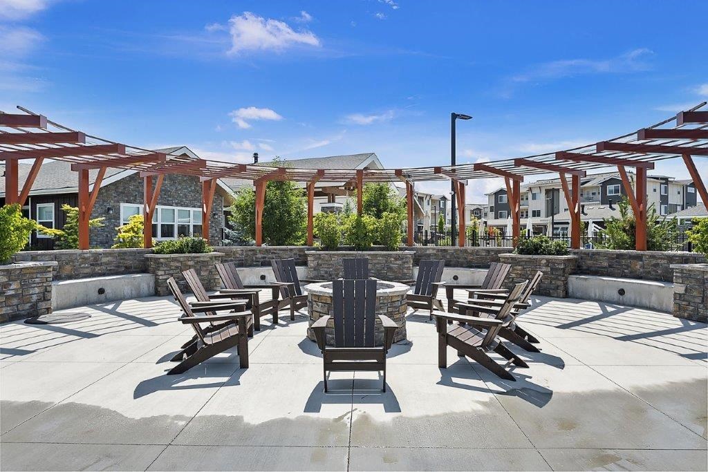 The Lakes at Eagle Firepit with Seating