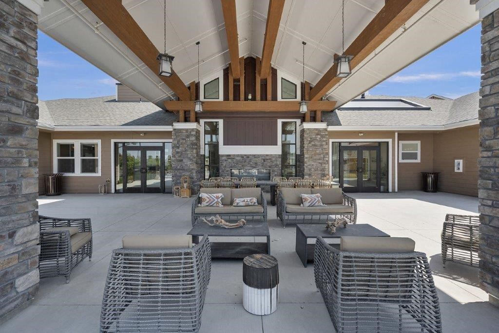 The Lakes at Eagle Outdoor Seating Area