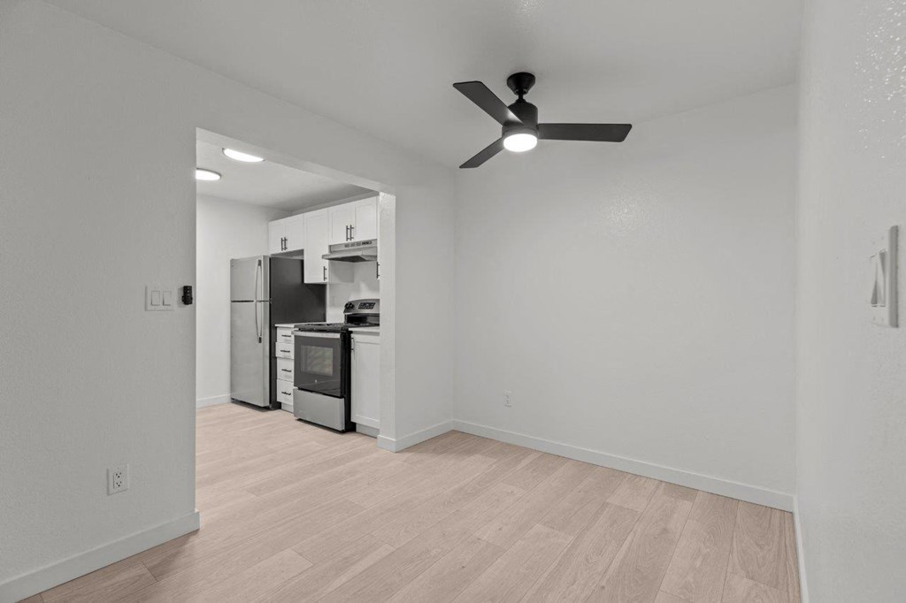 The Marina at Martha Lake Apartments in Bothell, WA Dining Room and Kitchen