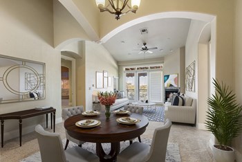 The Overlook at Westover Hills Dining Area and Living Room - Photo Gallery 6