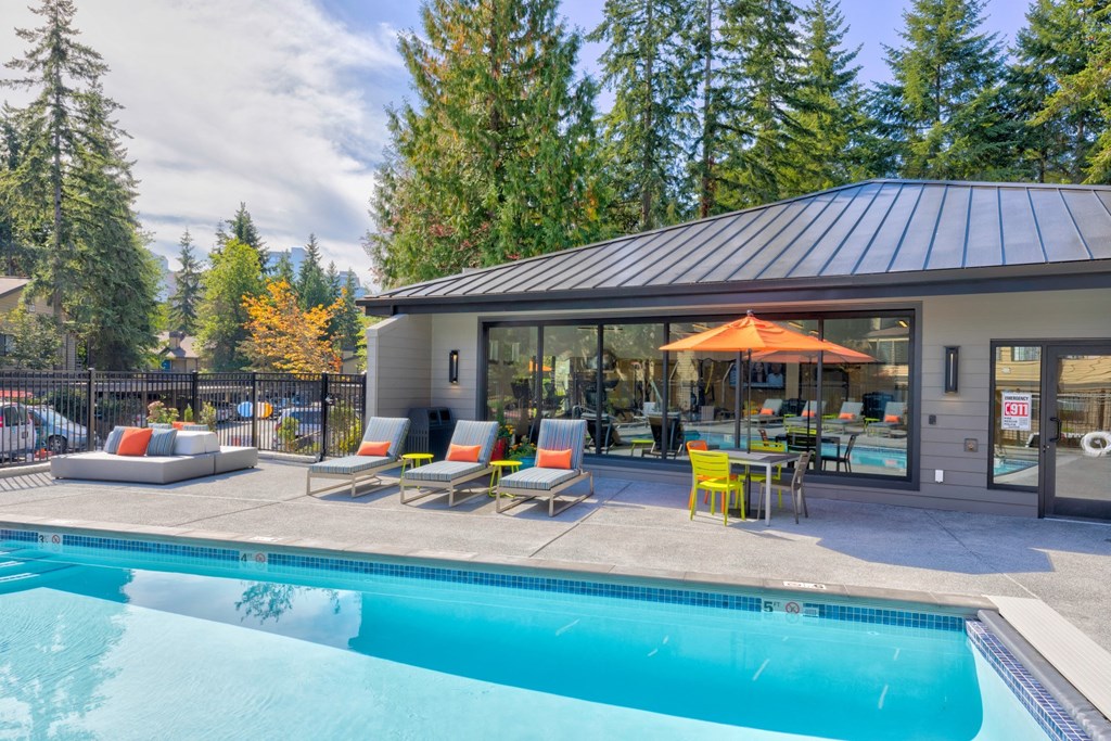 Park Bellevue Pool with Lounge Chairs