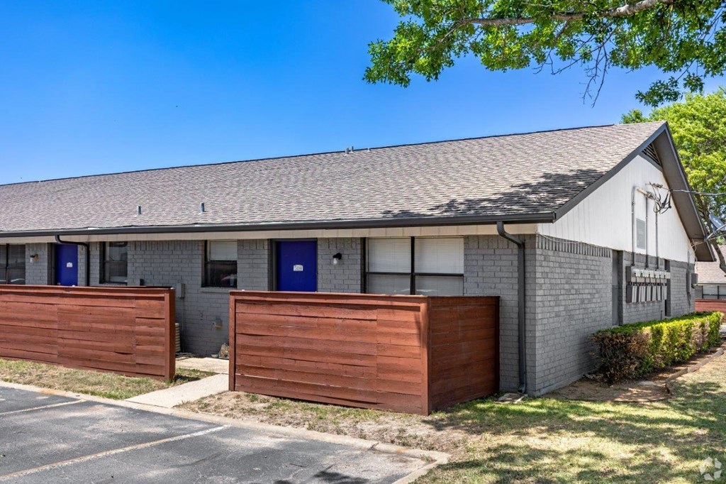 The Patrick Apartments in Stephenville, Texas Exterior