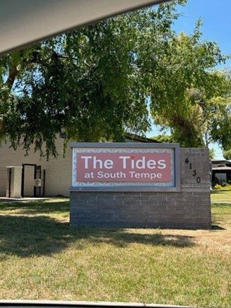 The Tides at South Tempe Monument Sign