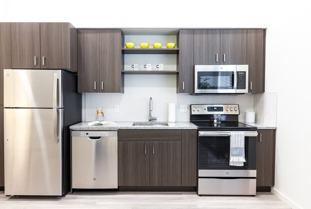 The Hixon At Westside Yard