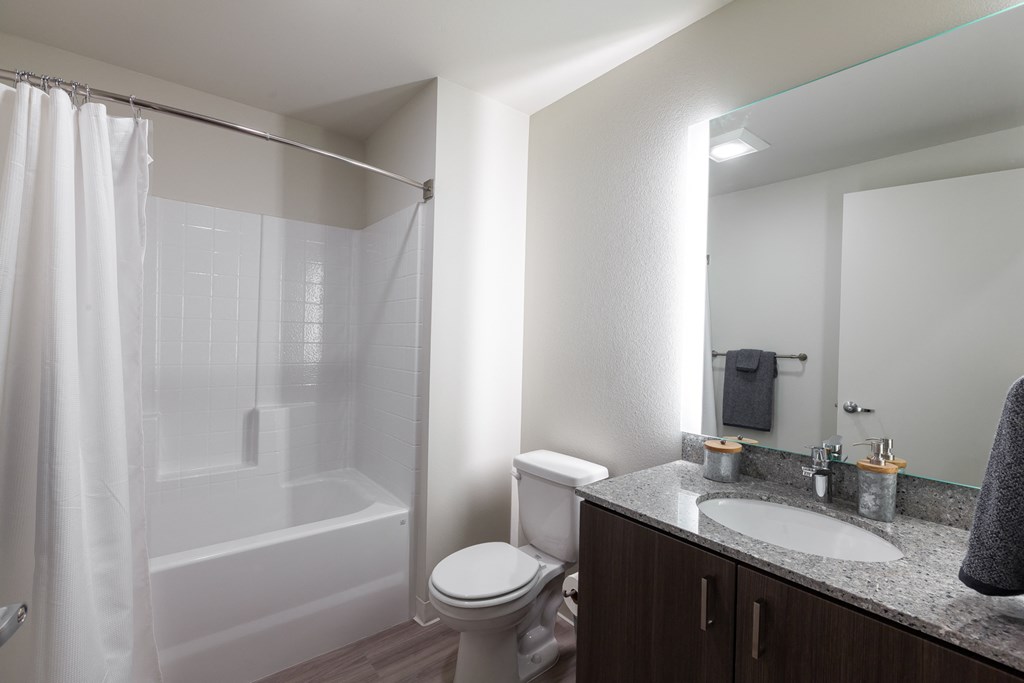 The Hixon At Westside Yard