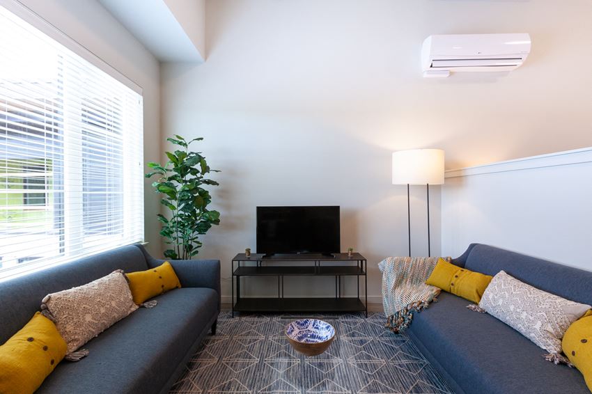 The Hixon At Westside Yard Apartments, 210 SW Century Drive, Bend, OR