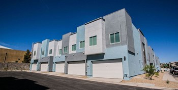 Townes at Peace Way Apartments Building Exterior and Garages - Photo Gallery 4