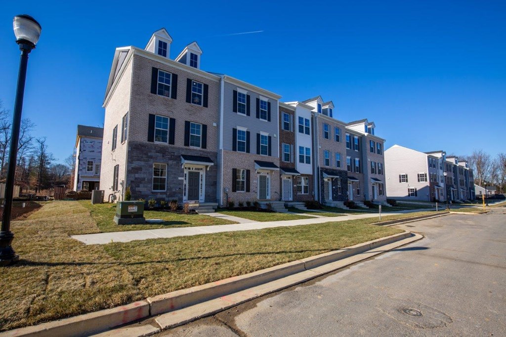 Towns at Andrews Park Exterior