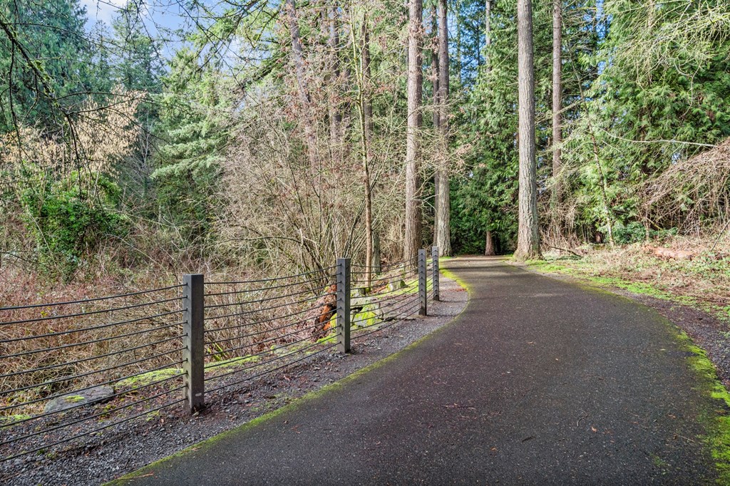 FirGrove_Vancouver_WA_Amenities_BurntBridgeCreekTrail