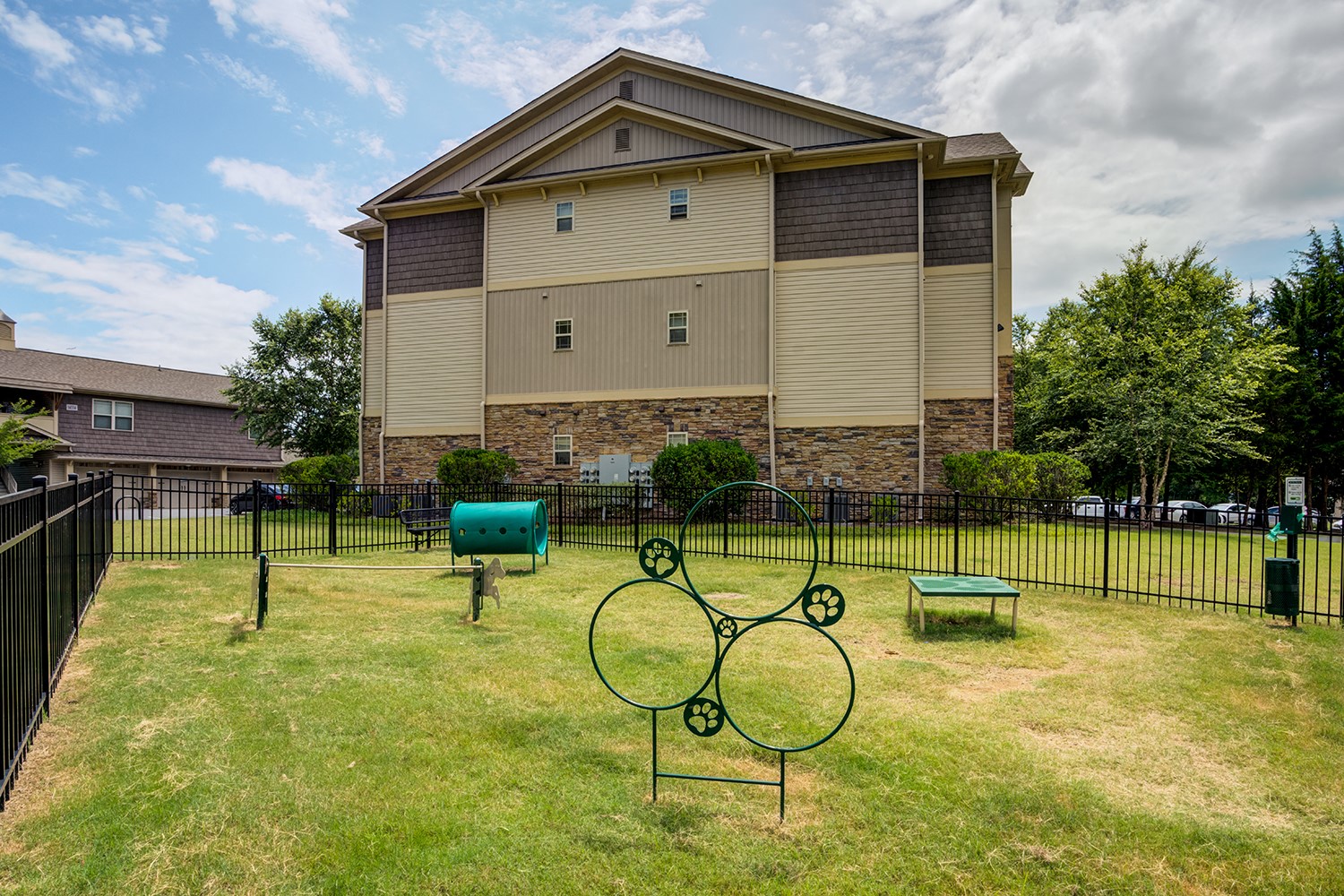 Tryon Park At Rivergate