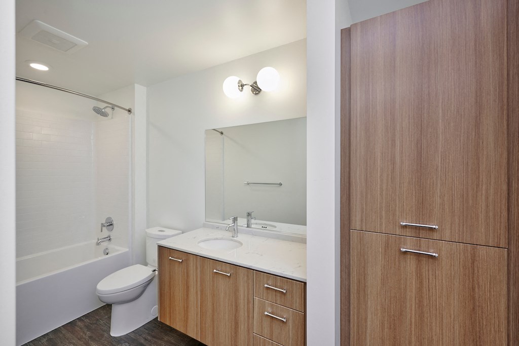 Multnomah Station Apartments bathroom with storage