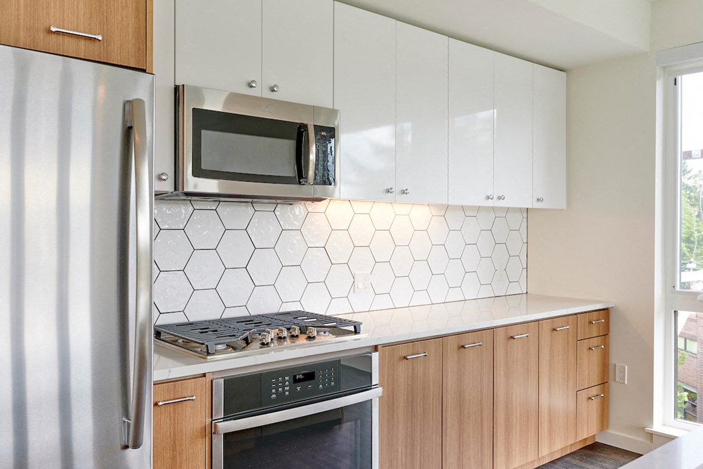 Multnomah Station Apartments refrigerator, range, microwave Multnomah Station Apartments refrigerator, range, microwave
