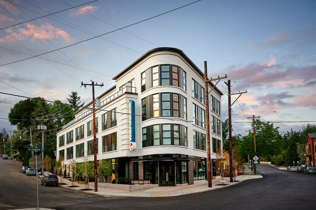 Multnomah Station Apartments Building Exterior