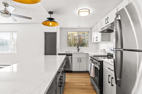 PattersonTower_Eugene_OR_Kitchen