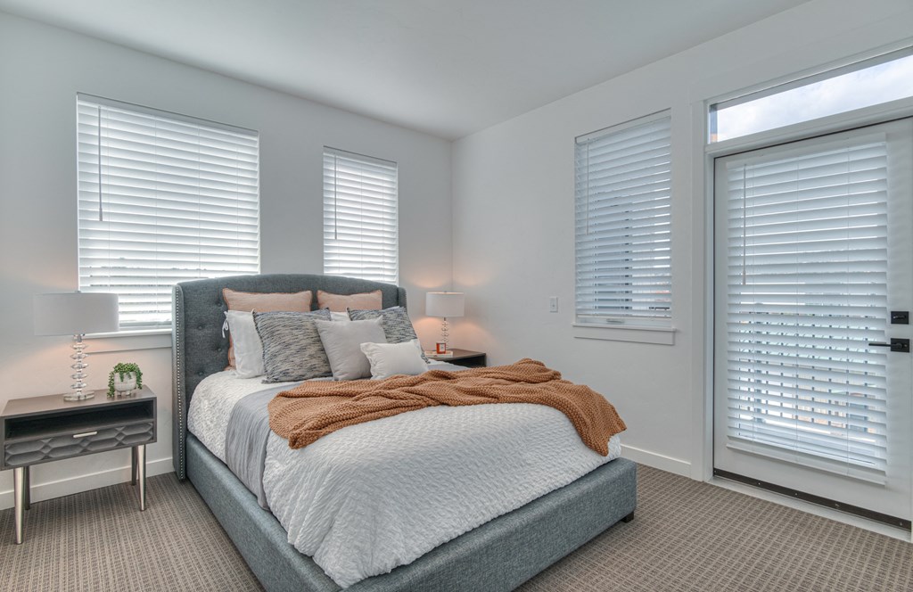 Outpost44_Model_303_Bed1