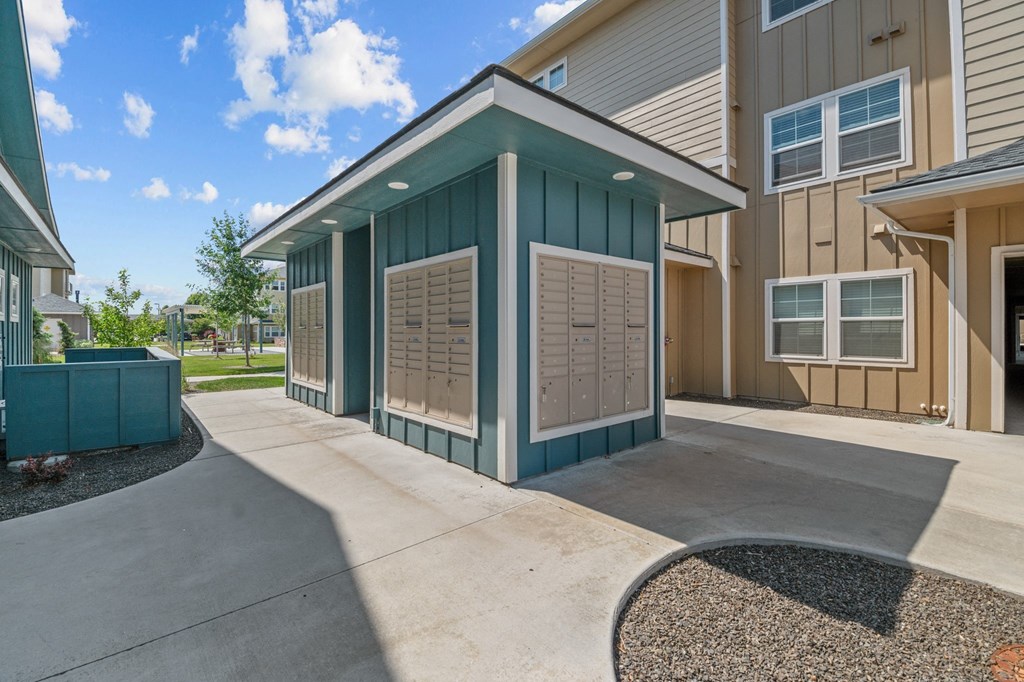 Prelude at Paramount Apartments Mailbox