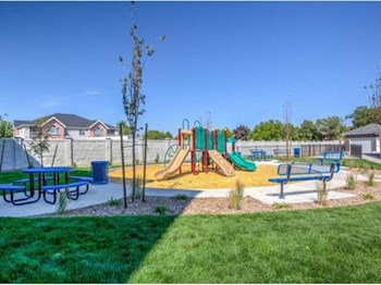 40 North Orem Boulevard 1-2 Beds Apartment for Rent - Photo Gallery 6