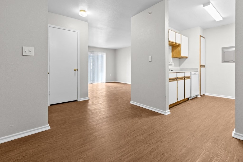 Valley Ridge Apartments in Lewisville, Texas Living Room and Kitchen