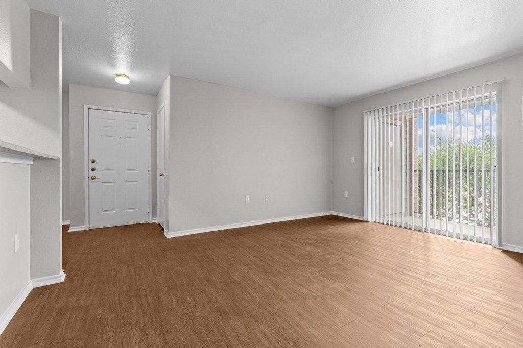Valley Ridge Apartments in Lewisville, Texas Living Room