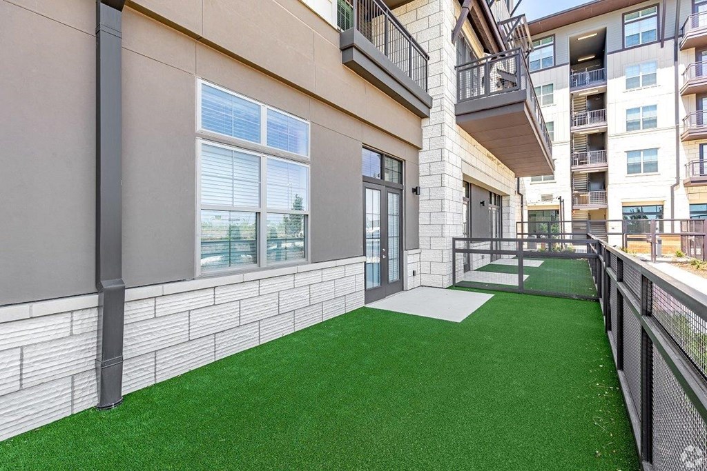 Valor at the Realm in Lewisville, Texas Private Patio