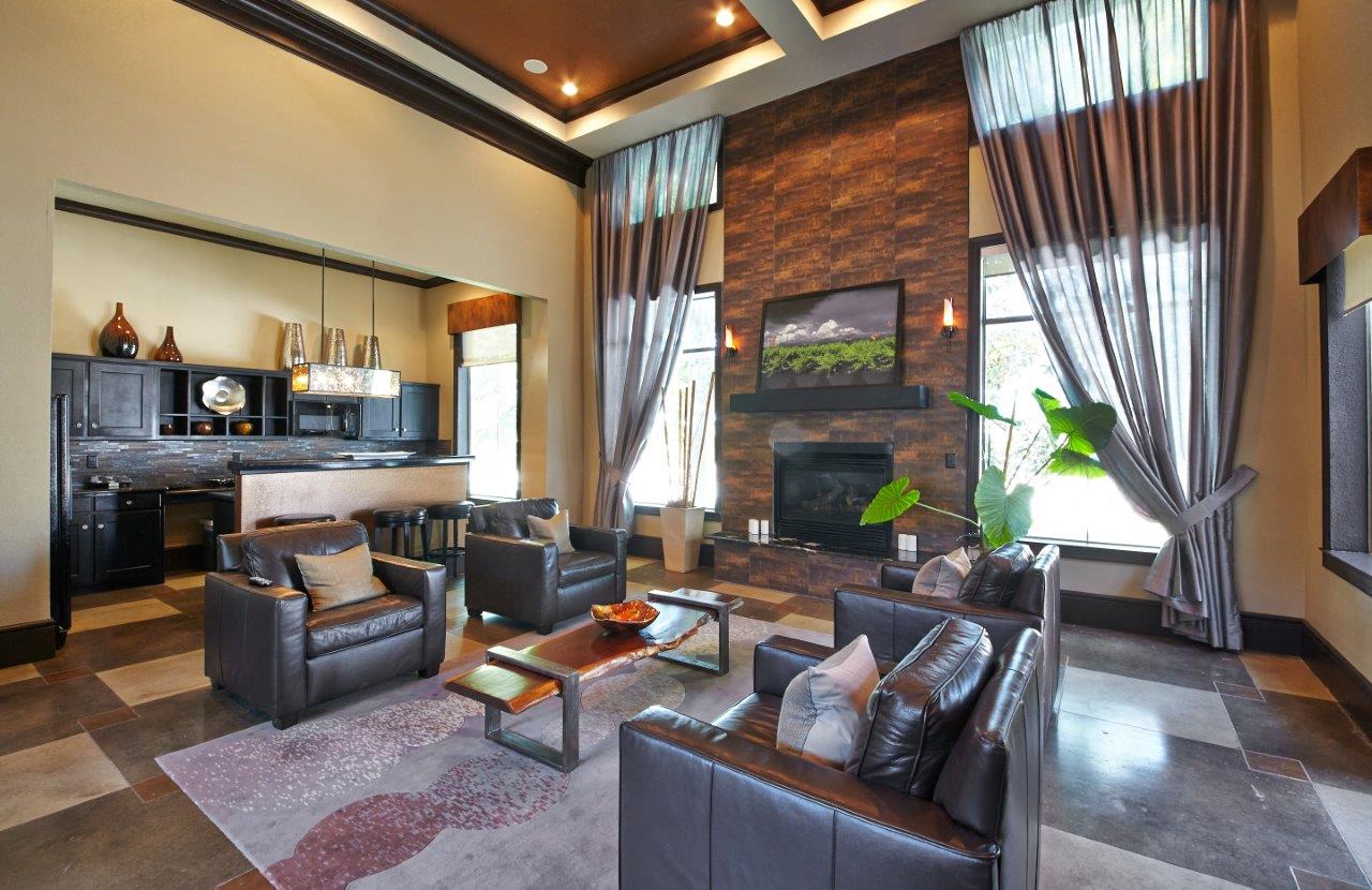 Verandas At City View is a similar property to Bell Lancaster located in Fort Worth