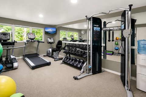 Fitness Center at Vista Ridge Apartments, Washington