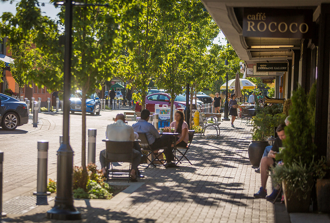 Voda_Kirkland_WA_ShoppingCenter