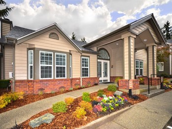 Orchard Ridge Leasing Office Exterior Orchard Ridge Leasing Office Exterior - Photo Gallery 2
