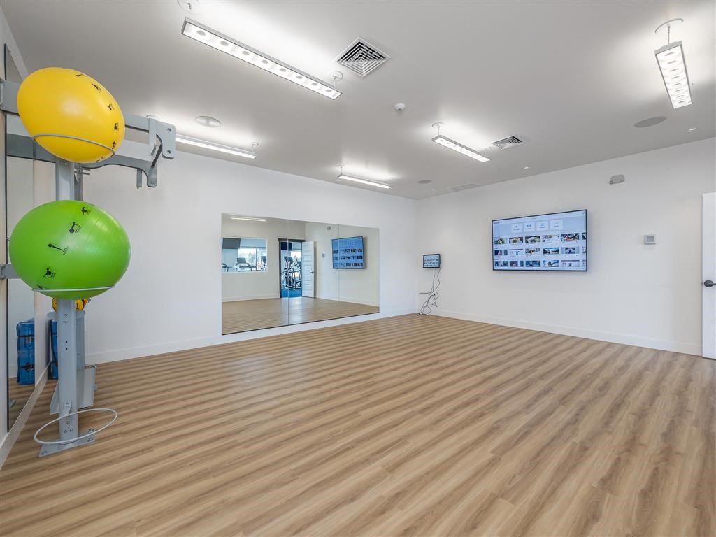 Vicinity at Horn Rapids Yoga Studio