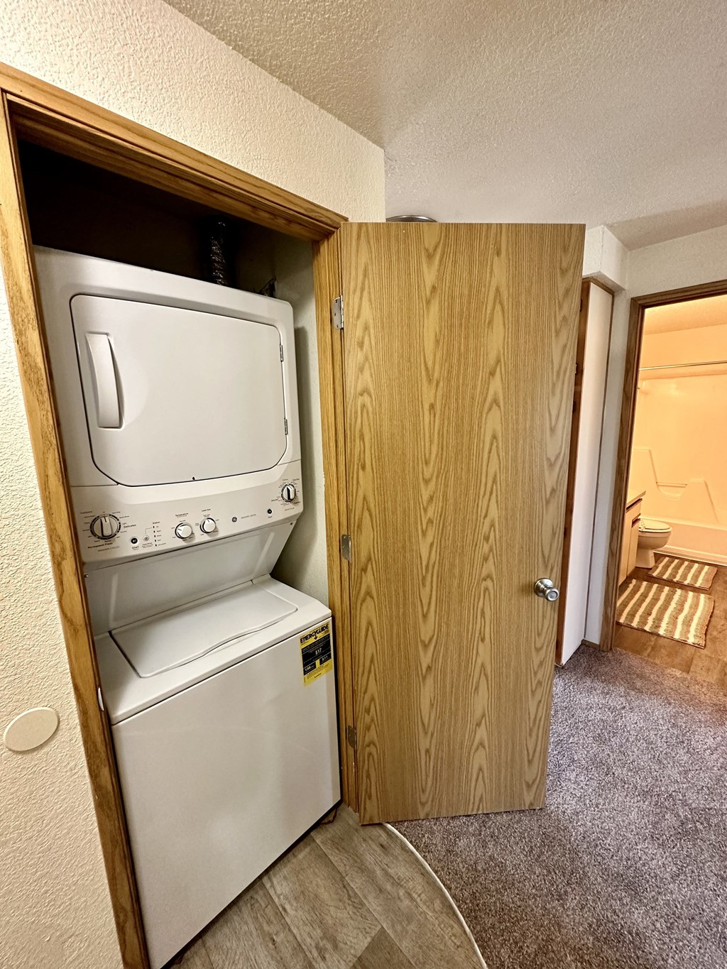 Forest Ridge Apartments in-unit washer and dryer