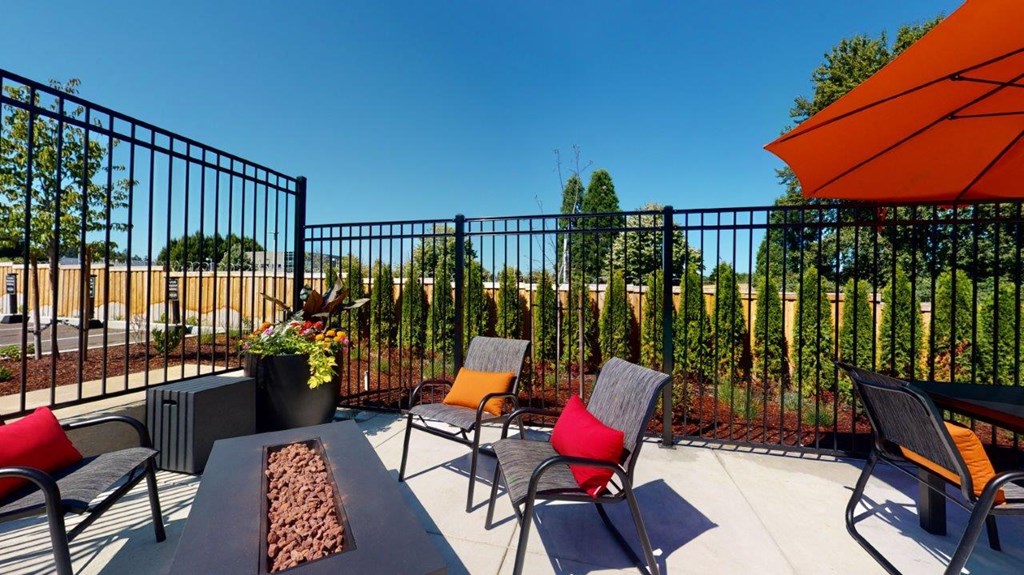 West End District Poolside Fire Pit