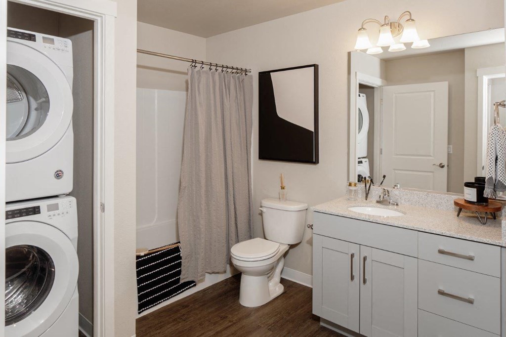 West End District Apartments in Beaverton, Oregon Model Bathroom