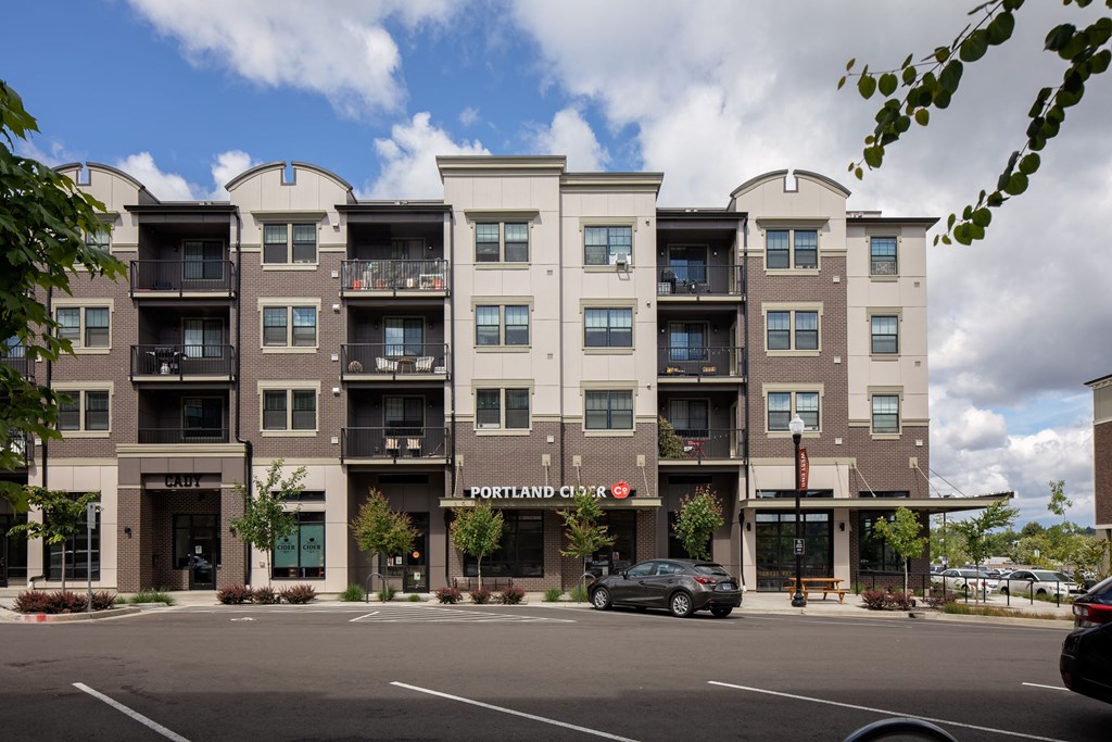 WestEndDistrict_Beaverton_OR_photos_retail alley