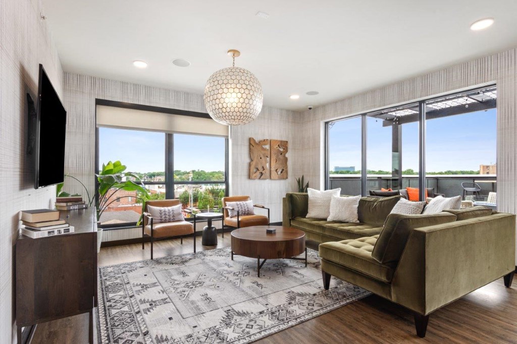 Alton Heights in Kansas City, Missouri Model Living Room