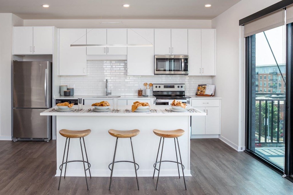 Alton Heights in Kansas City, Missouri Model Kitchen