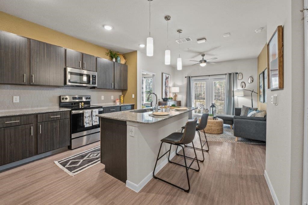 Redbird Ridge Apartments Kitchen