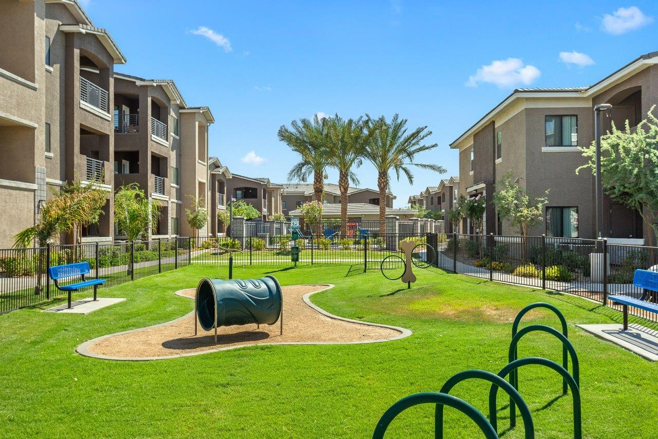 Simple Avalon Apartment Homes Avondale for Large Space