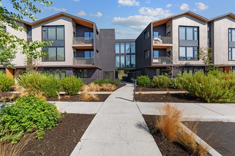 RangeApartments_Bend_OR_Exterior