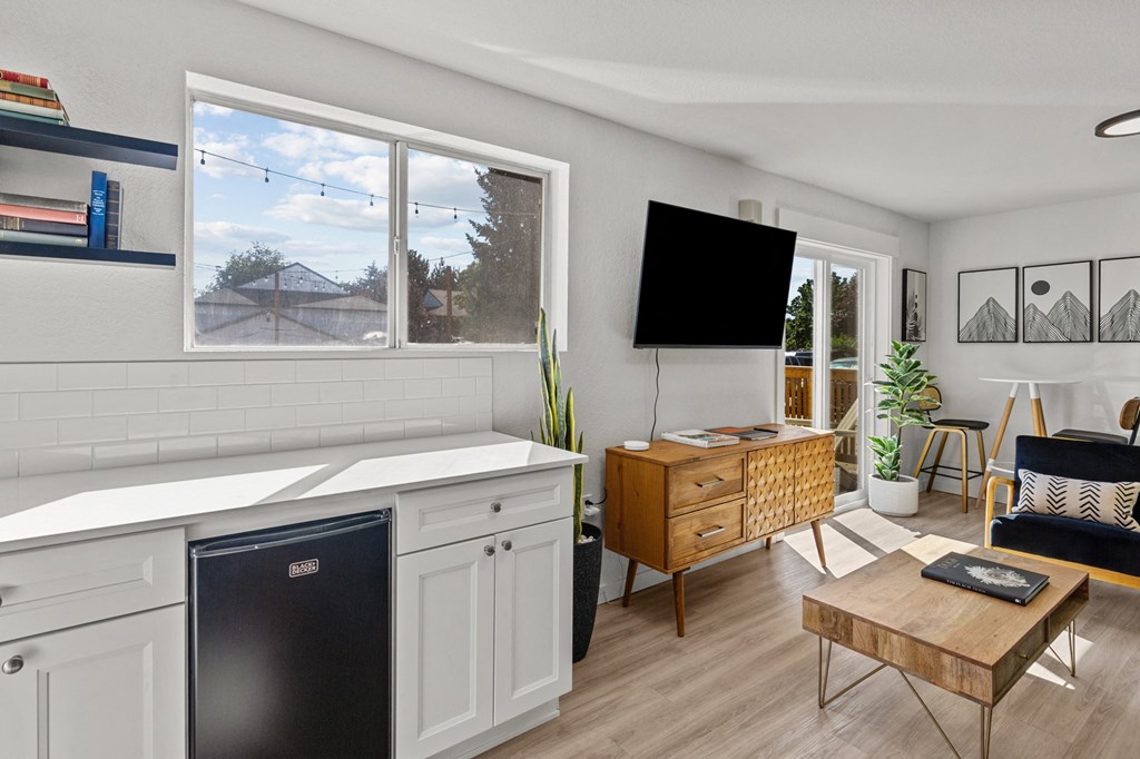 Bend_OR_Oasis_CommunityRoom