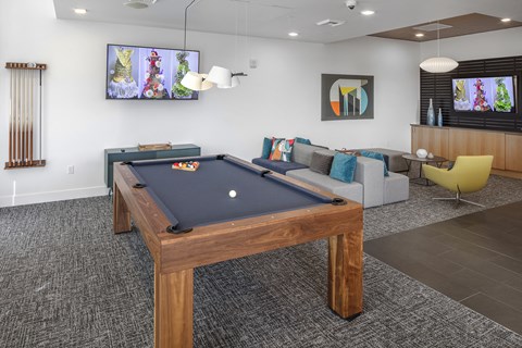 ArcCentral_Beaverton_OR_Amenity_CommunityRoomPoolTable