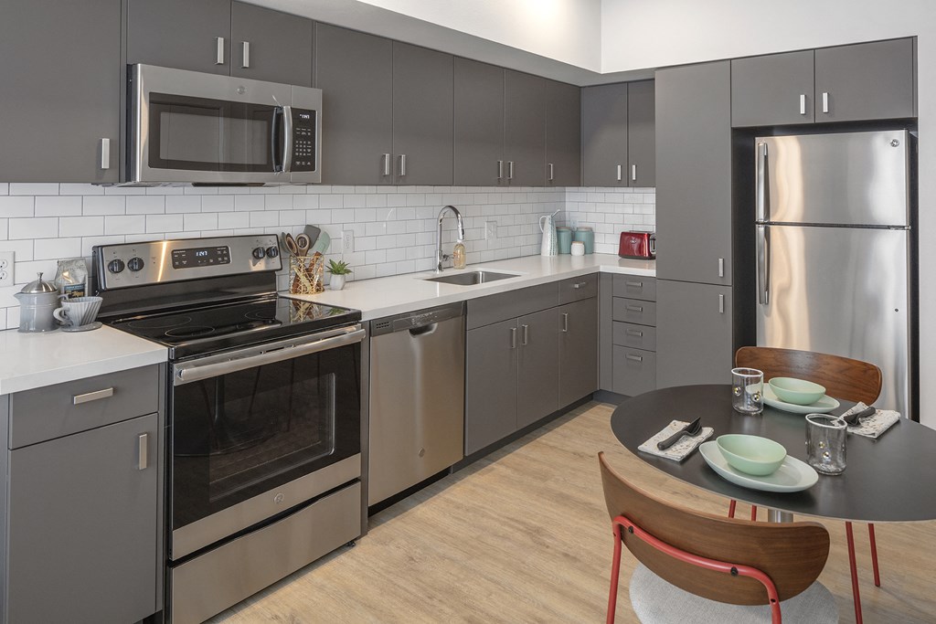 ArcCentral_Beaverton_OR_Interior_Kitchen