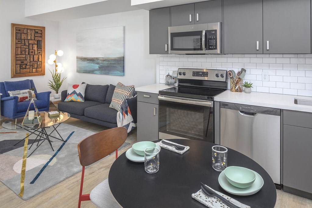 ArcCentral_Beaverton_OR_Interior_Kitchen_Living